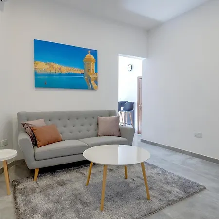 Perfect Location, Modern 2br * 斯利马
