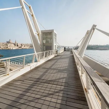 Perfect Location, Modern 2br Appartement Sliema